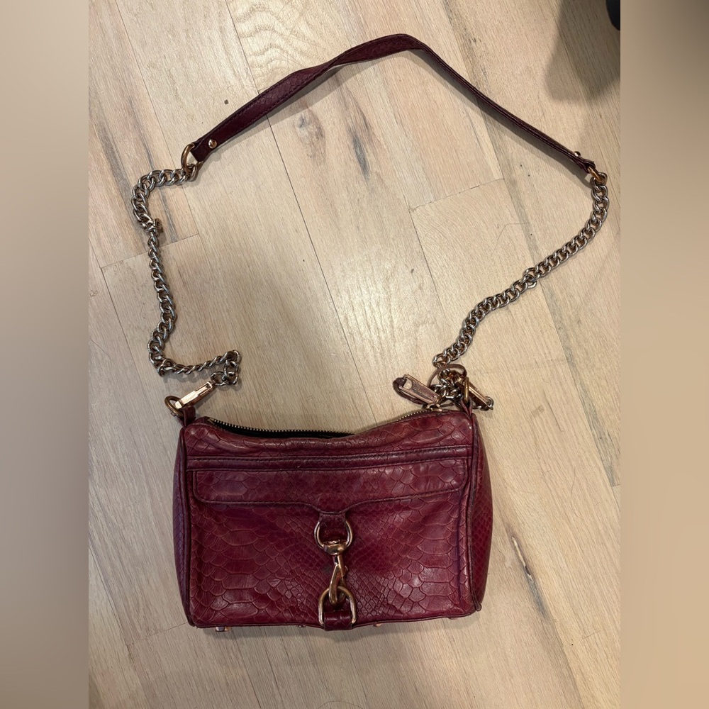 Elegant Burgundy Chain Strap Bag